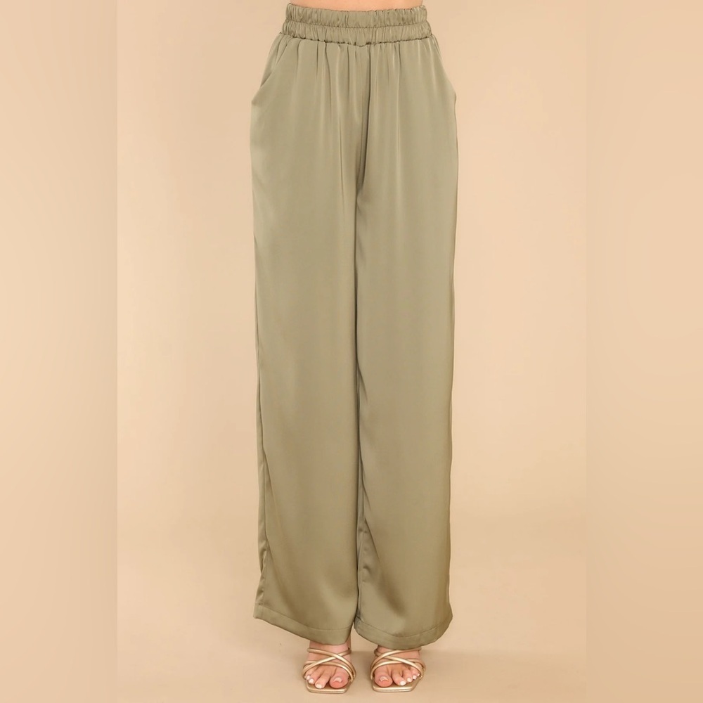Little Miss Perfect Olive Green Pants Size Large - Picture 3 of 8